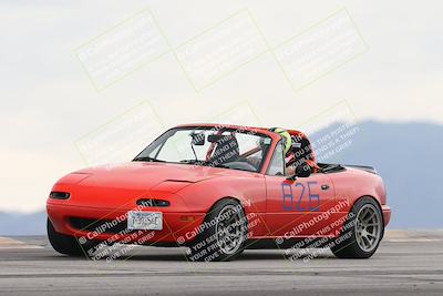 media/Jan-03-2026-SCCA SD (Sat) [[c9b9d14034]]/4-Novice Group/Session 2 (Turn 9)/